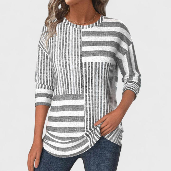 Olga - Prugasta bluza od zračnog materijala