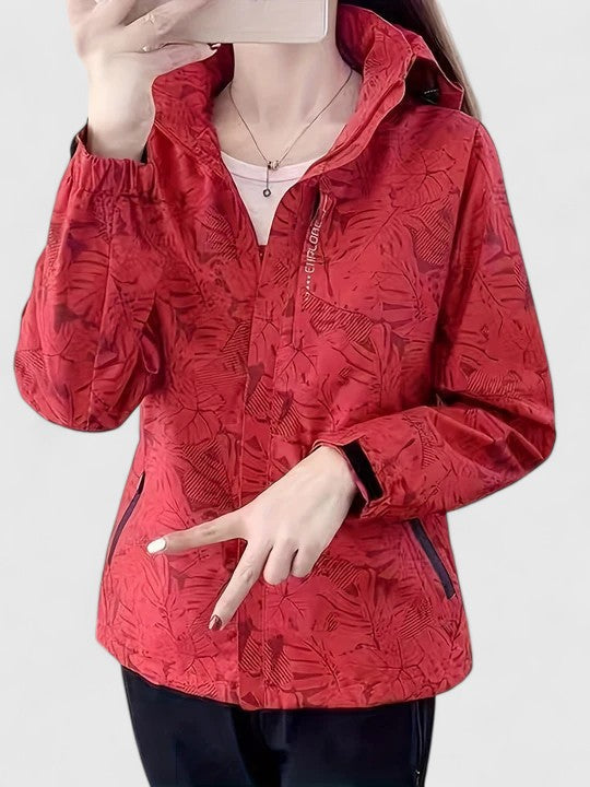 Tjaša – Elegantna jakna s botaničkim uzorkom