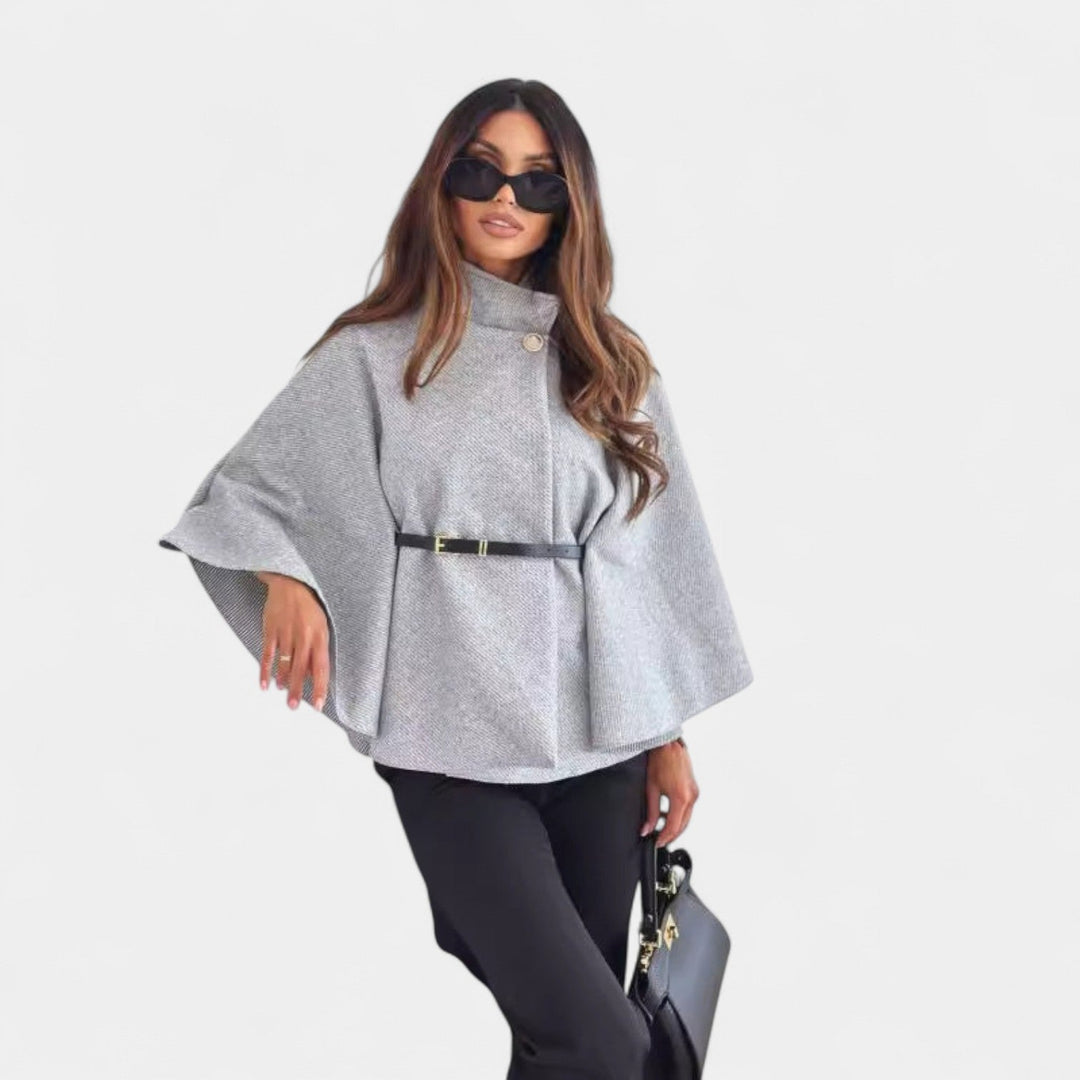 Lea – Kaput s remenom