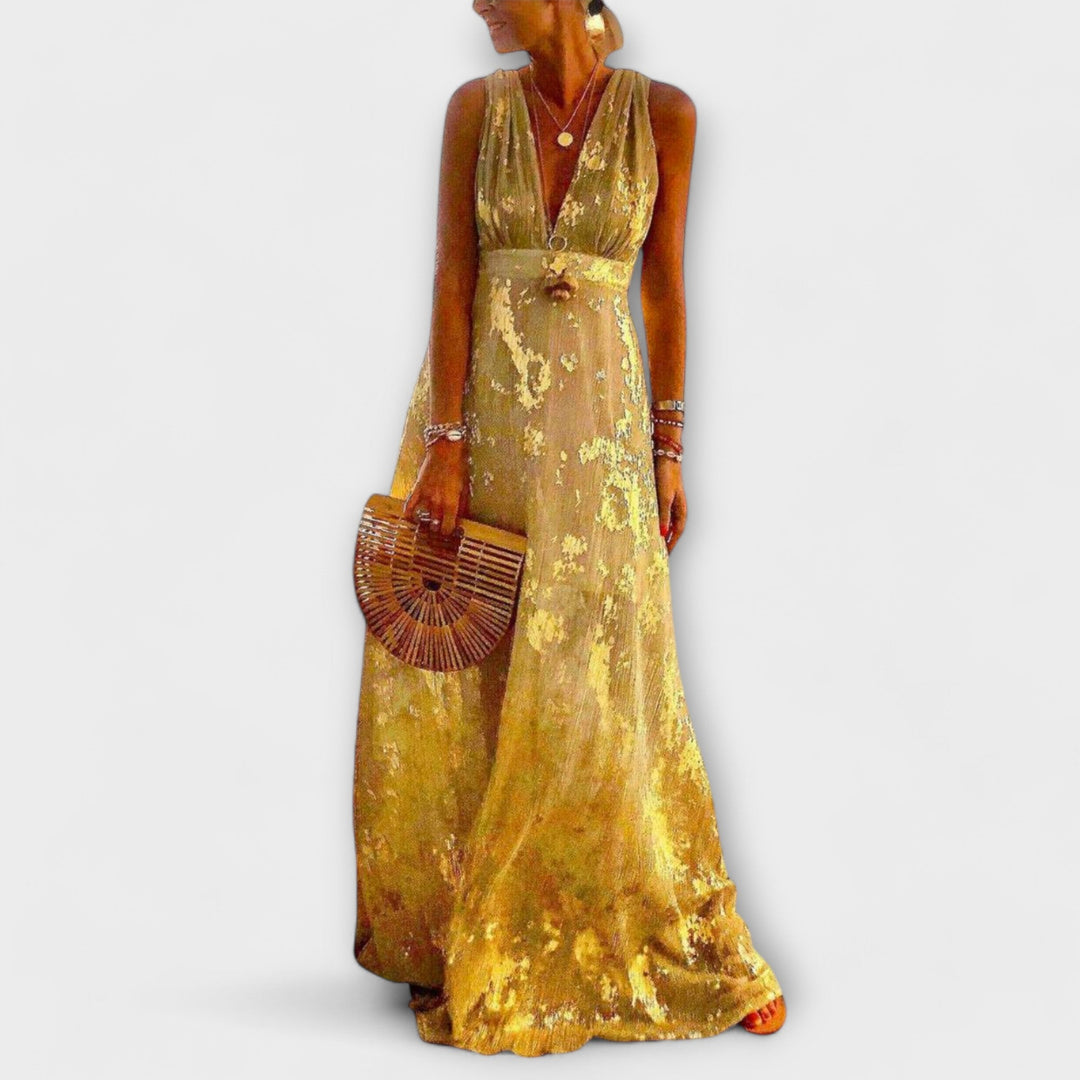 Odjeća s V-izrezom i detaljima od šljokica