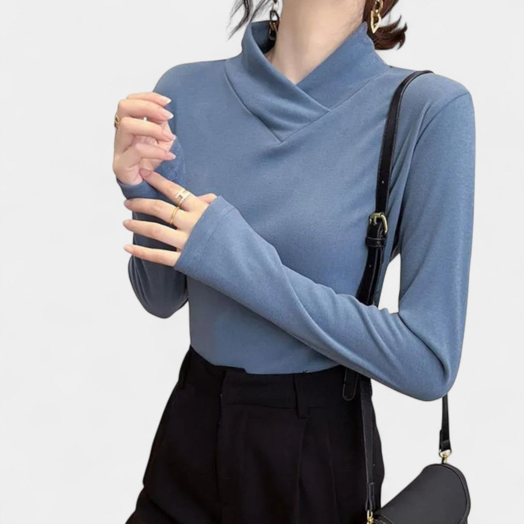 Veronika – Elegantni pulover s uskim krojem