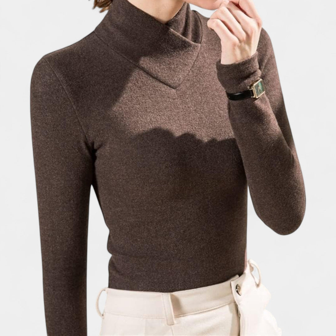 Veronika – Elegantni pulover s uskim krojem