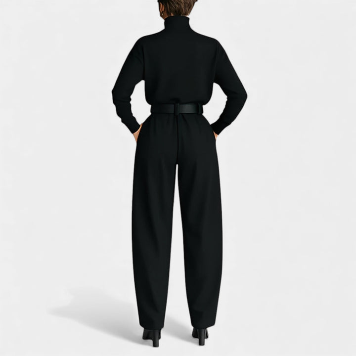 Maria – Set s rolkom i ravnim hlačama