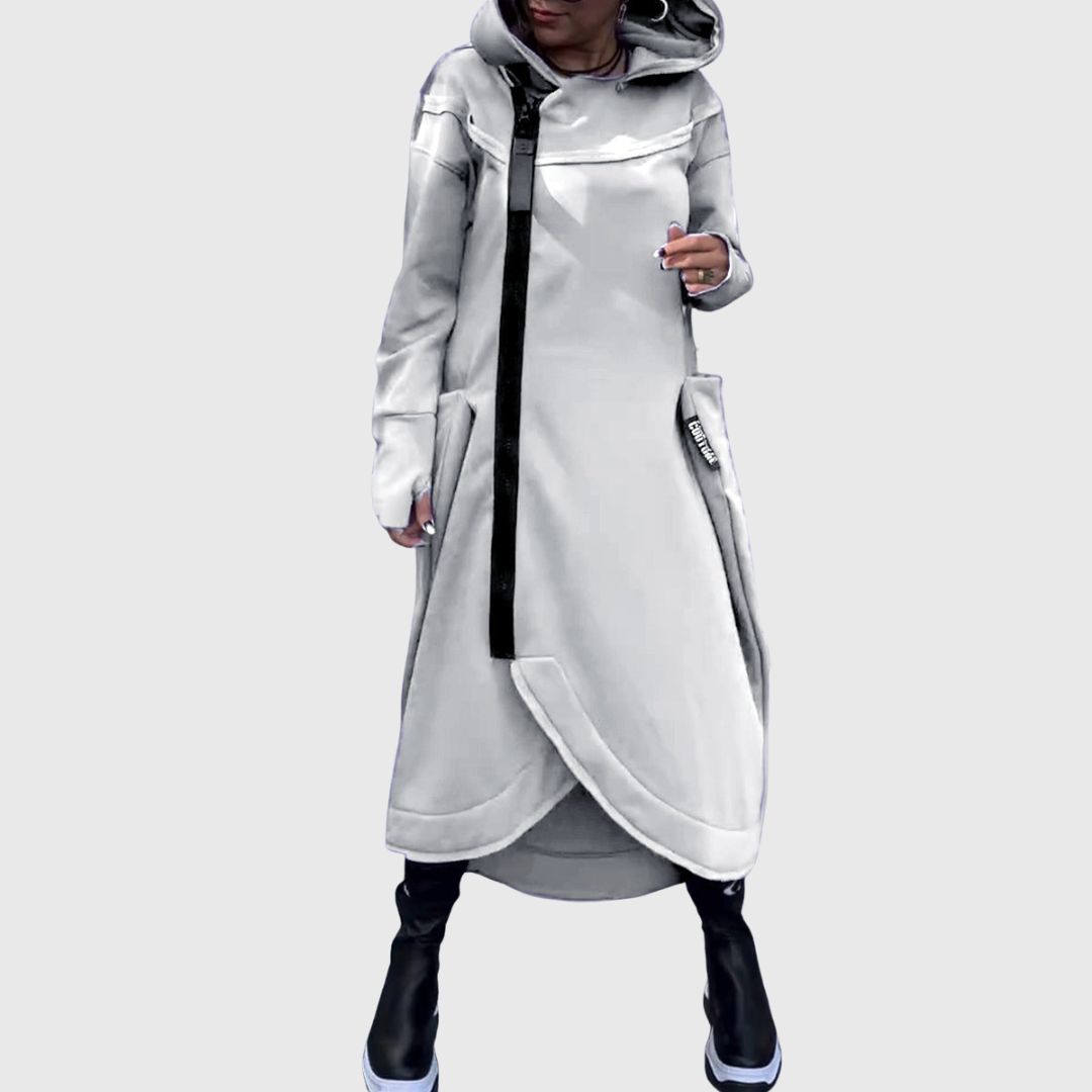 Adriana – Stilska asimetrična bunda s kapuljačom