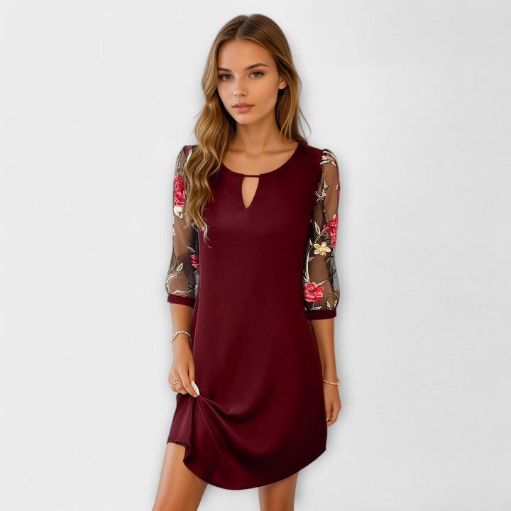 Adelaide - Odjeća Vremenska Elegancija