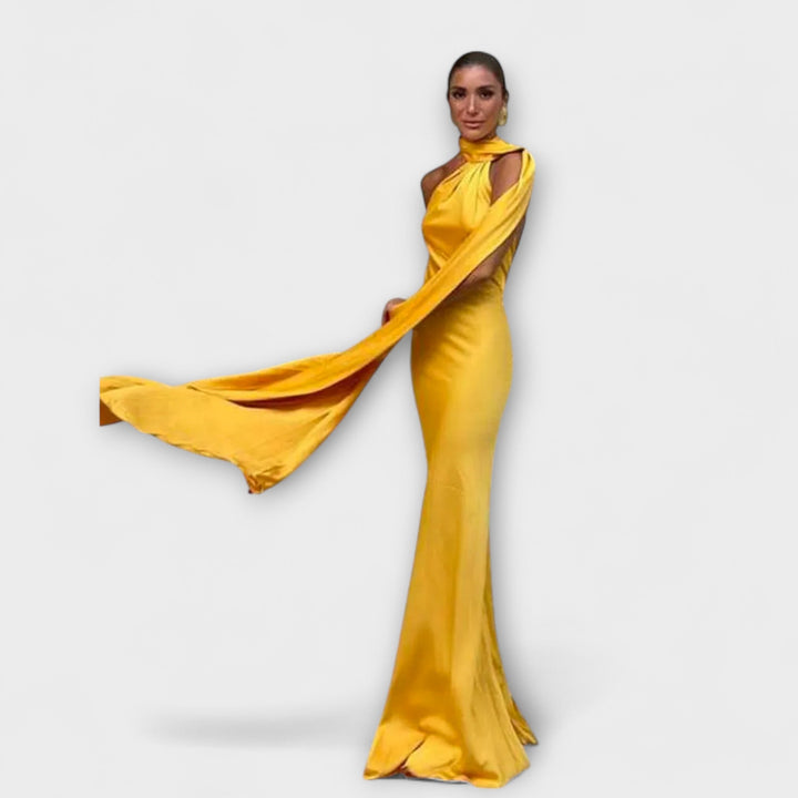 Šik Maxi haljina s otkrivenim ramenima i vezanjem za vrat