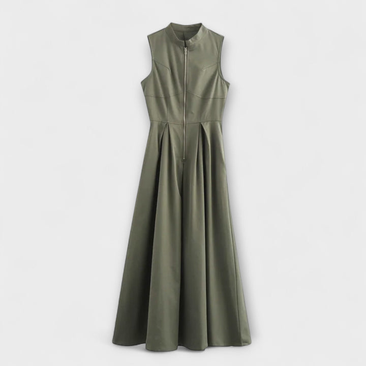 Kratka haljina bez rukava s plisiranjem i uskim krojem midi