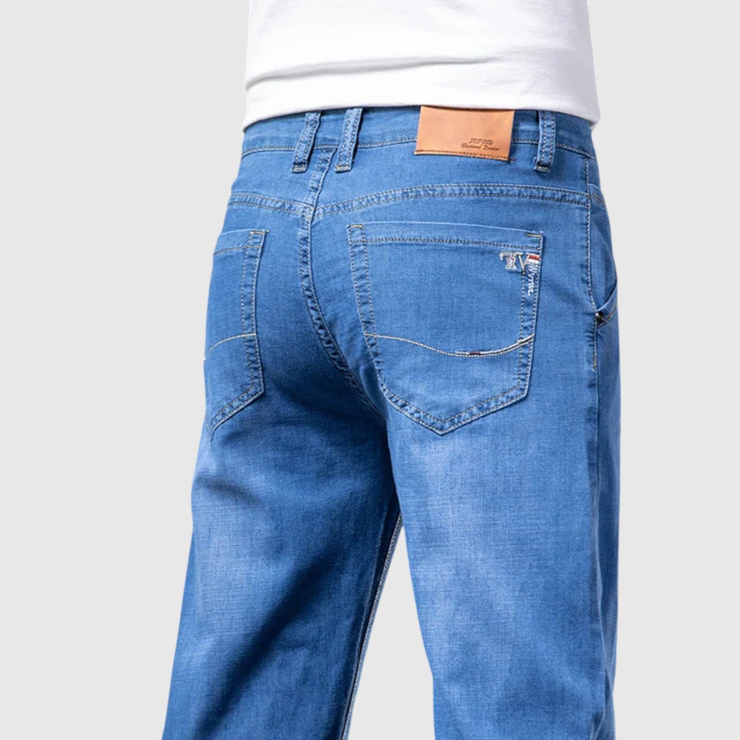 Klasične ravne traperice