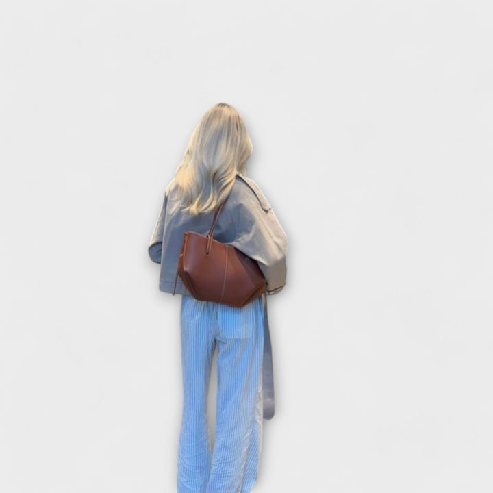 Cécile. – Vintage torba preko ramena