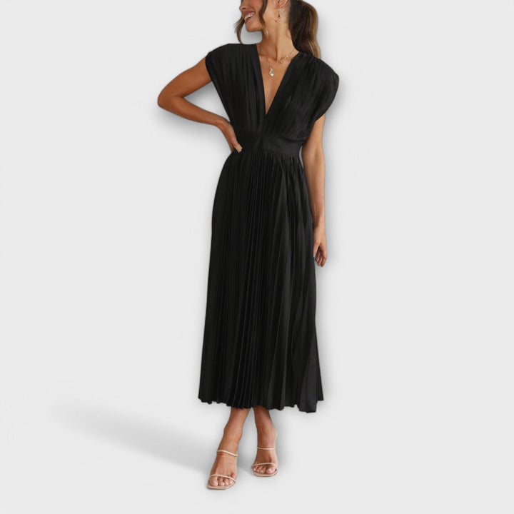 Maria - Stylish Plissé Dress