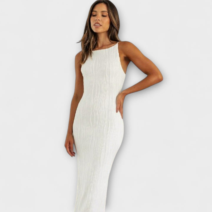 Elegantne brezrokavne maksi haljine s naborima