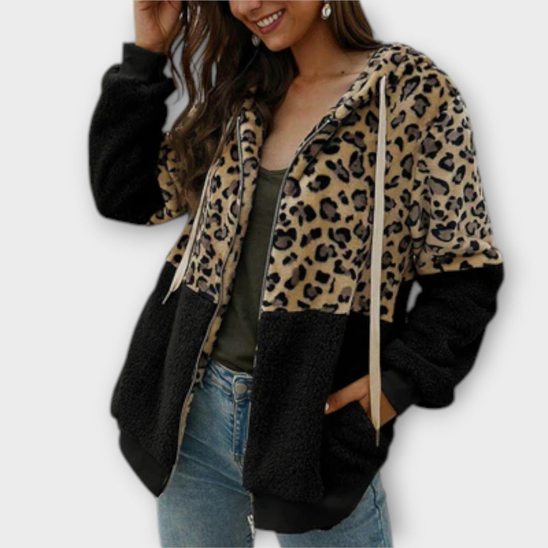 Lea - Fleece dukserica s kapuljačom u leopard printu