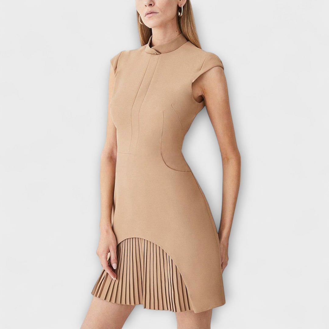 Elowen - Mini haljina s vojničkim patchworkom i visokim ovratnikom