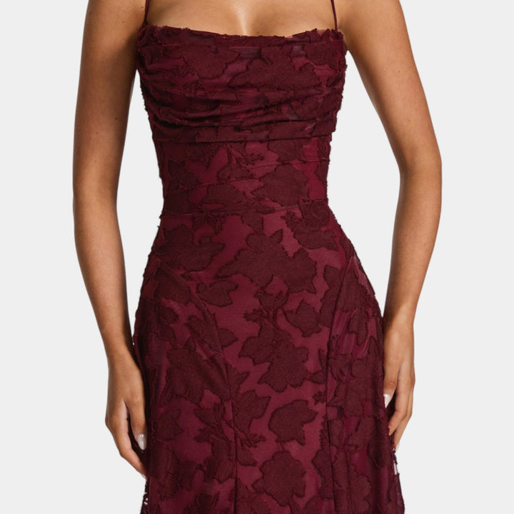 Maruša - Pletena elegancija u maxi stilu