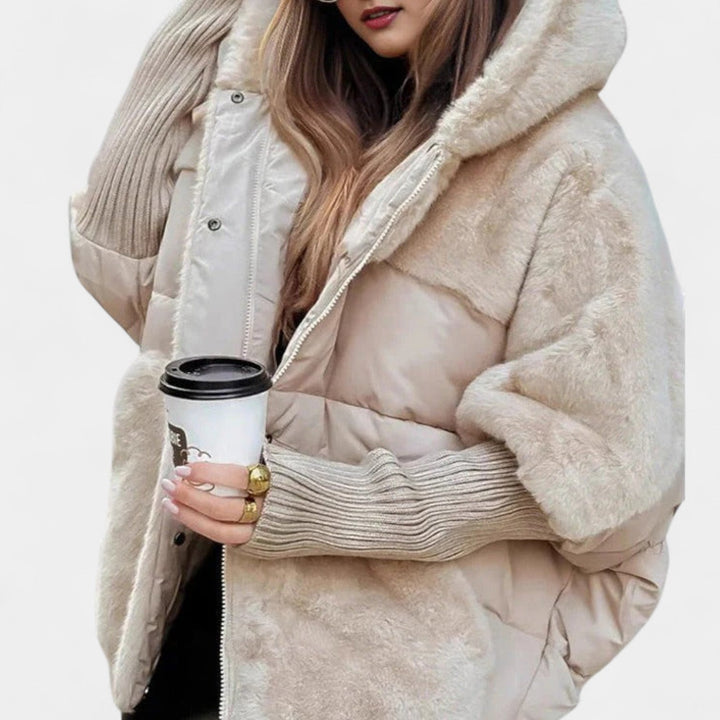 Sara – Elegantna zimska puhovka s kapuljačom